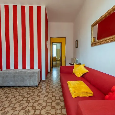 Casa Vacanza Dimora Vincenza Luino Exterior photo